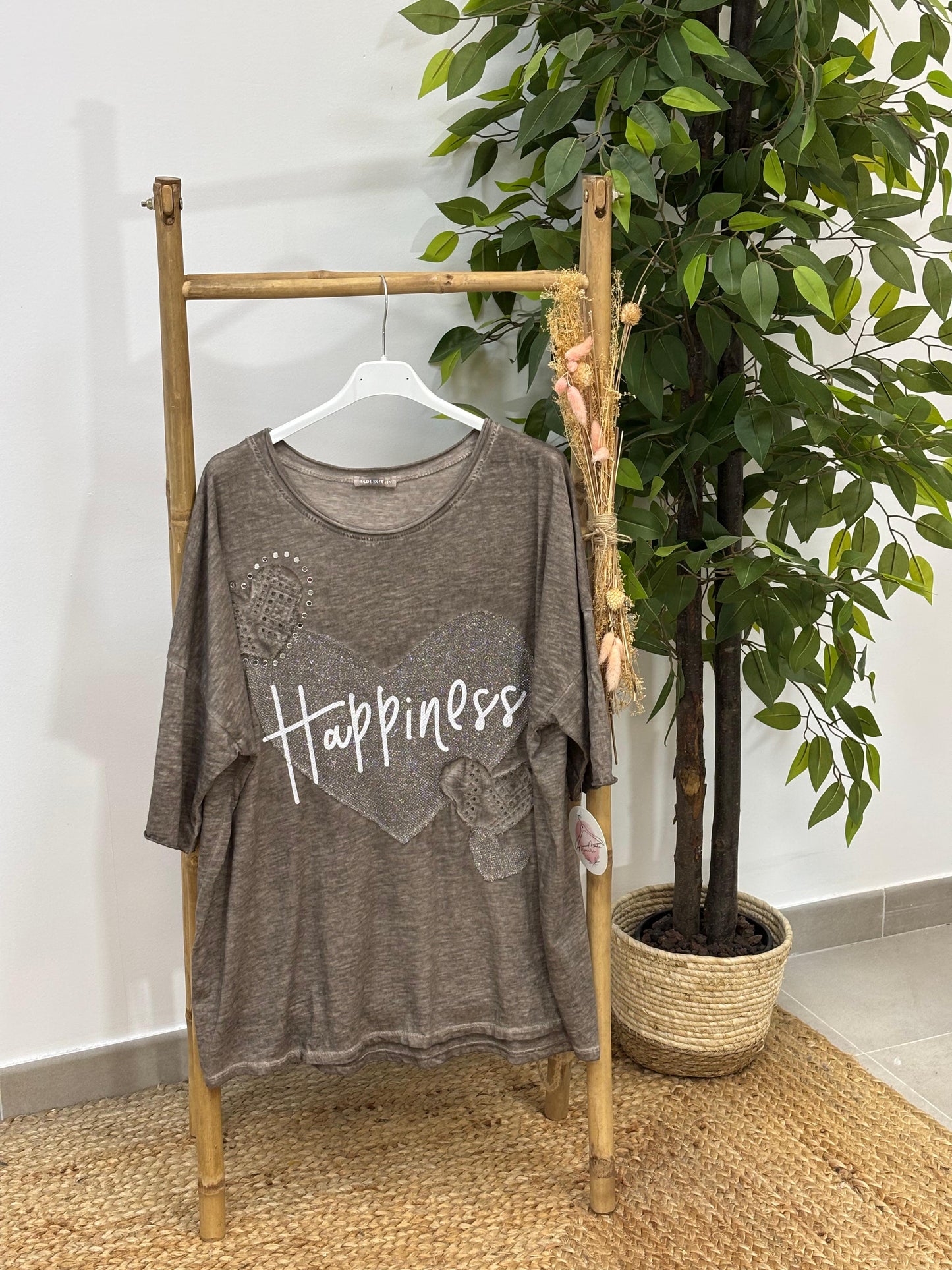 Camiseta Happiness